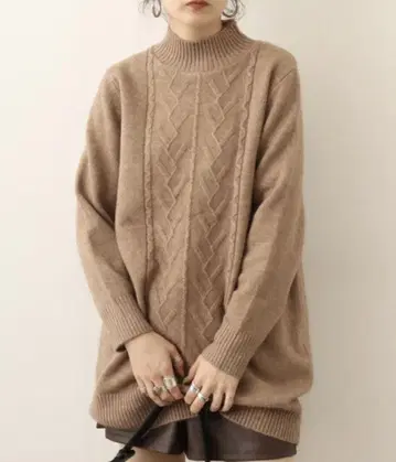 chiaro 하이넥 튜닉 기장 니트