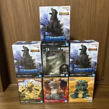 인형뽑기 경품 고질라 피규어 7개 세트 묶음 판매
