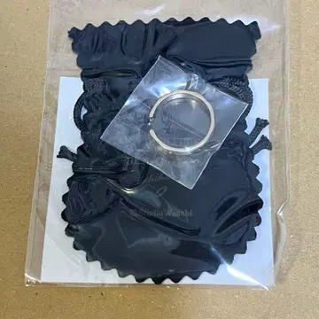 악마 고양이 전시회 반지