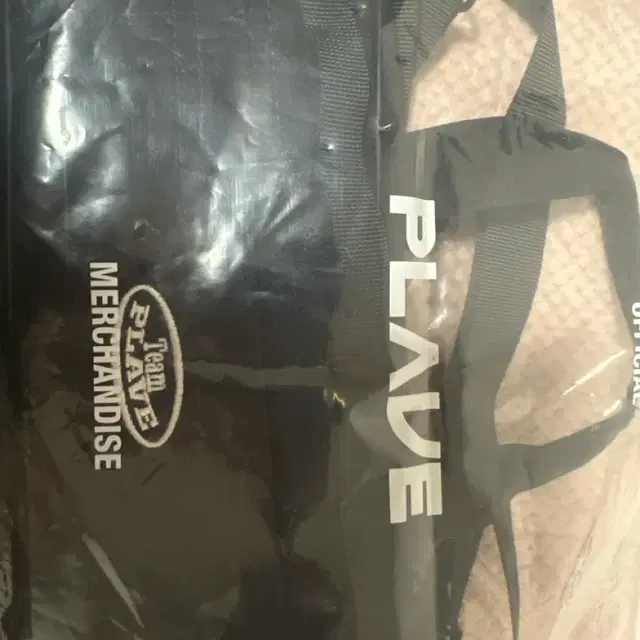 플레이브 응원봉 미사용 가방 판매