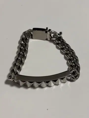 Paul Smith 스터드 팔찌