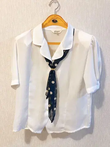 블라우스 셔츠 여성용 블라우스 반팔 일본제 미사용 새상품 여성복