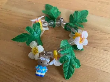 레트로 산리오 헬로키티 일광화상 다니엘 참 팔찌