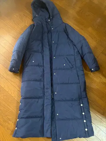 네이비 후드 부착 롱 코트