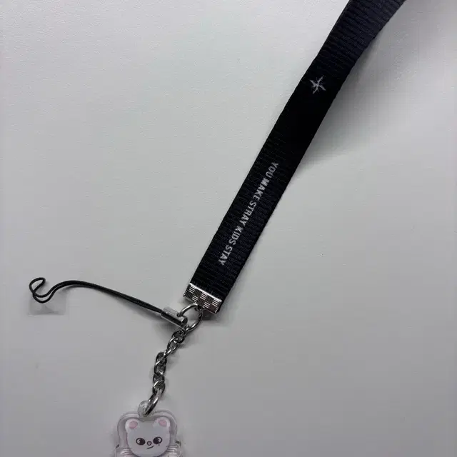 스트레이키즈 스키즈 현진 지니렛 응원봉 스트랩 파이브스타 엠디