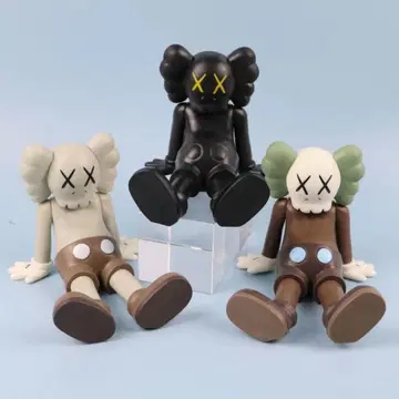 Kaws 피규어 세트 3개 세트