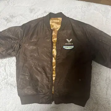 AVIREX MA-1 플라이트 자켓 카모 패턴 브라운
