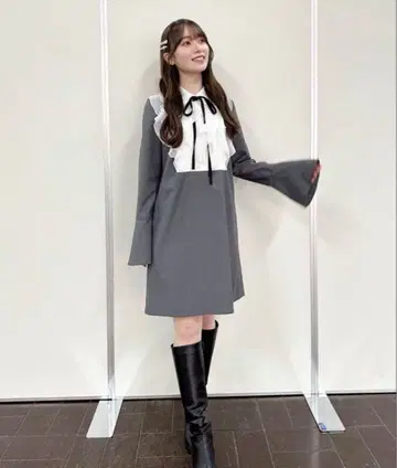 Rirandture 프릴 보타이 미니 원피스