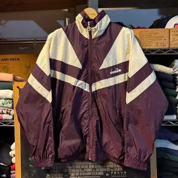 구제 의류 90s vintage DIADORA 나일론 자켓