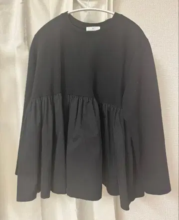 셀렉샵 K 페플럼 상의