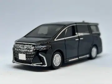 토미카 프리미엄 43 도요타 알파드 개조 모데리스타 에어로 사양