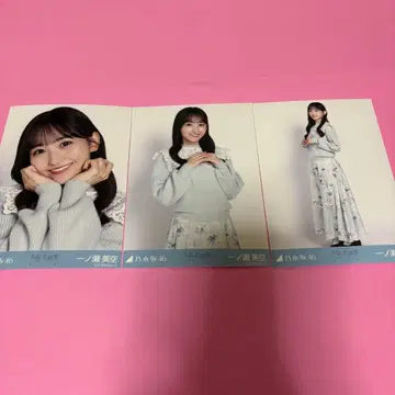 노기자카46 이치노세 미쿠 브로마이드 카라 부착 코디 컴프