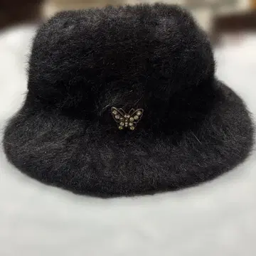 ANNA SUI 블랙 퍼 클래식 햇