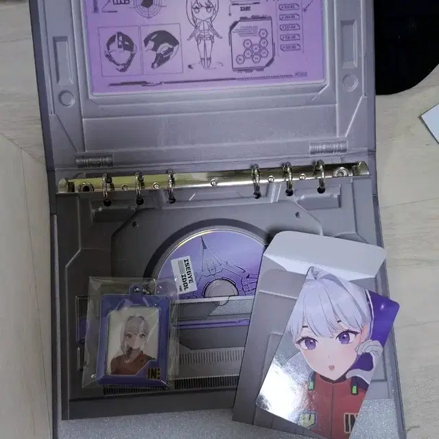 이세계아이돌 이세돌 바인더앨범 아이네 개봉(스페셜포카x)