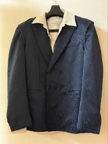 blank CUTOFF SHINY JACKET (NAVY)