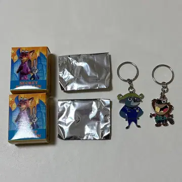 주토피아2 시크릿 키체인 보가트 서장 니블스