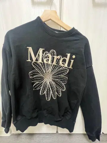 Mardi 트레이닝복