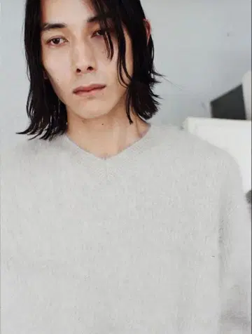 LIDNM 폭스 캐시미어 V 니트