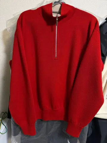 GADID ANONIEM 빨간색 하프 지퍼 스웨터 사이즈 0