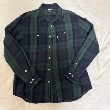 FTC 플란넬 셔츠 M 사이즈 그린/블랙/가격 인하 협상 가능