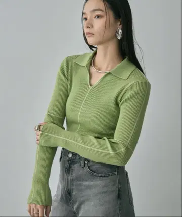 리브 편직 카라 부착 긴팔 스웨터 라이트 그린