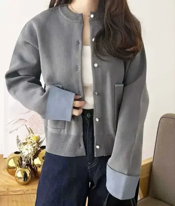 GeeRA 골드 버튼 배색 컬러 니트 가디건