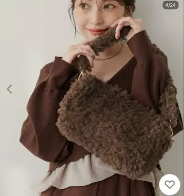 새상품! 내추럴 꾸뛰르 핸드 퍼 백