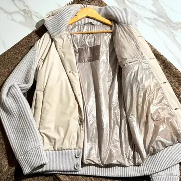 HERNO 헬로 리조트 다운 자켓 절개 가디건 베이지