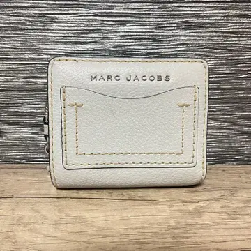 MARC JACOBS 그레이 접이식 지갑