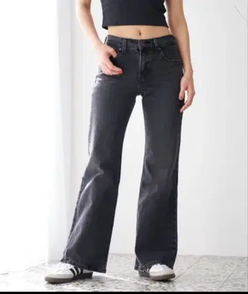 27 새상품 LEVI'S 리바이스 플레어 데님 부츠컷 블랙 블랙