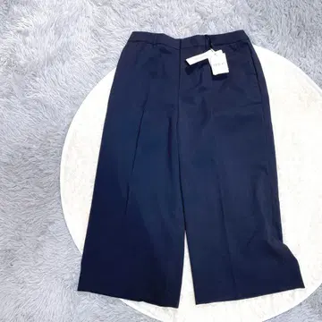 INDIVI 인디비 가우초 와이드 팬츠 택 포함 44 LL 네이비