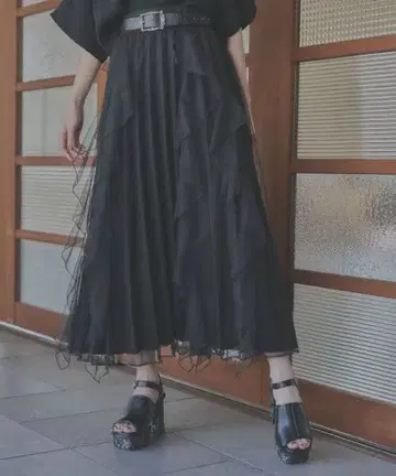 [ 미사용 새상품 ] HARE 시어 레이어 플리츠 스커트