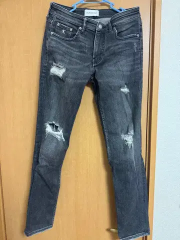 레어! Calvin Klein 데미지 스키니