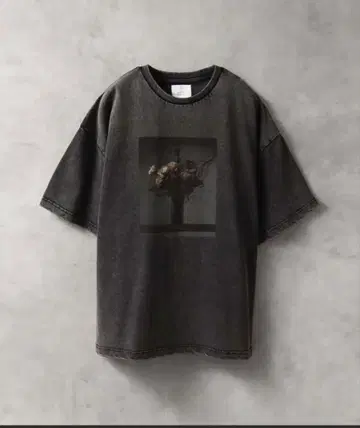 하드 플라워 그래픽 빈티지 스노우 피그먼트 티셔츠