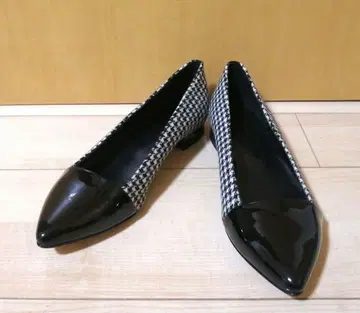 미사용 빔즈 별주 파비오 루슬코니 하운드투스 체크 플랫슈즈 35 1/2