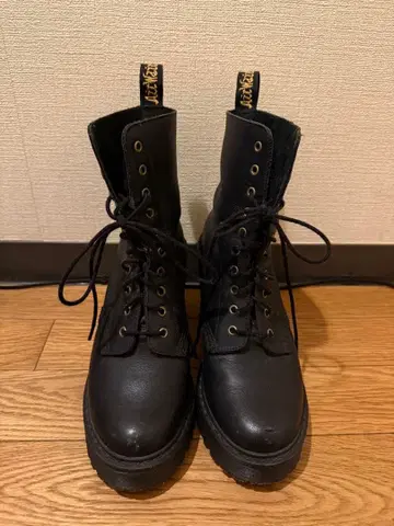 [ 상자, 봉투 포함 ] Dr.Martens 힐 부츠