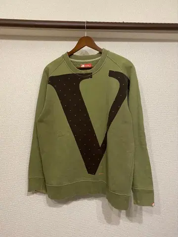 90s Good Enough V 로고 맨투맨