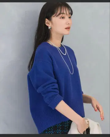 엑스트라 파인 심 디자인 니트