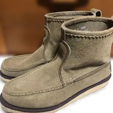 러셀 모카신 부츠 넉어바웃