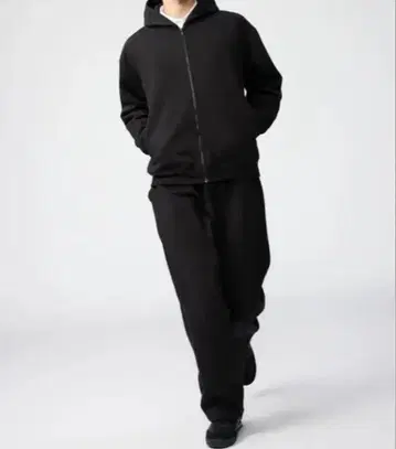 유니클로 C 맨투맨 와이드 팬츠 블랙