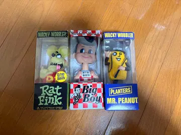 rat fink big boy mr.peanut 피규어 세트