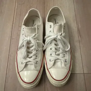 CONVERSE CHUCKTAYLOR 화이트 스니커즈