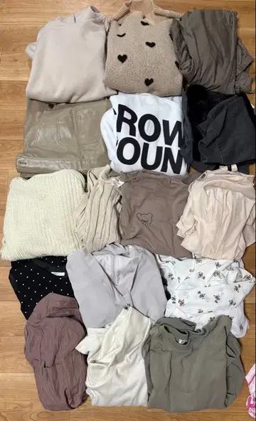 12/15까지 한정판 판매 여성용 캐주얼웨어 세트 16점