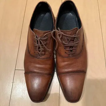 브라운 스트레이트 팁 드레스 신발