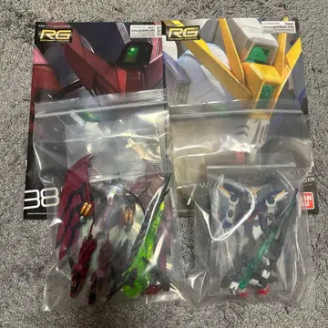 [ 조립 완료 ] RG 신기동전기 건담 W 2체 세트