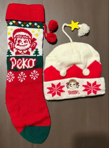 [ 미사용 새상품 ] 페코짱 크리스마스 삭스와 니트 모자 세트