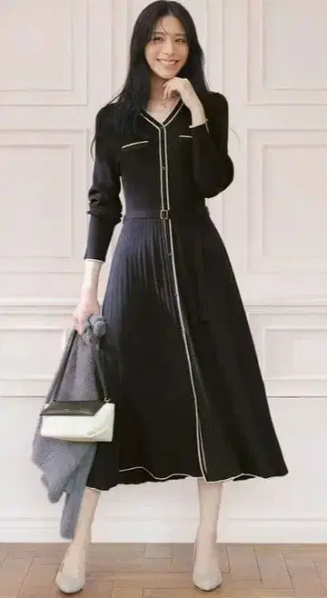 [ 새상품 ] ANY SIS 바이컬러 디자인 니트 원피스