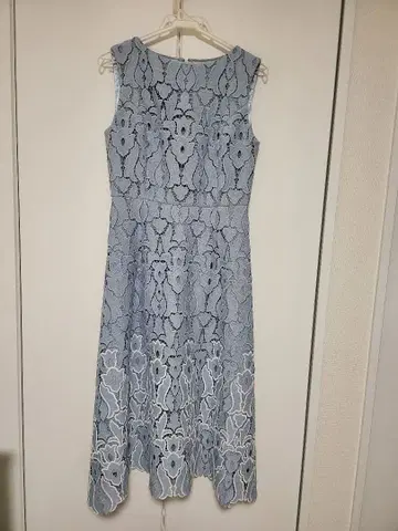 Diagram GRACE CONTINENTAL 스카이블루 레이스 드레스