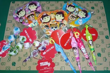 밀키 미니어처 키링 2개 2개 페코포코 파라솔 초콜릿 세트