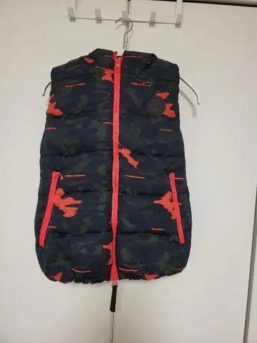 HYDROGEN 카모플라쥬 다운 베스트 38 사이즈